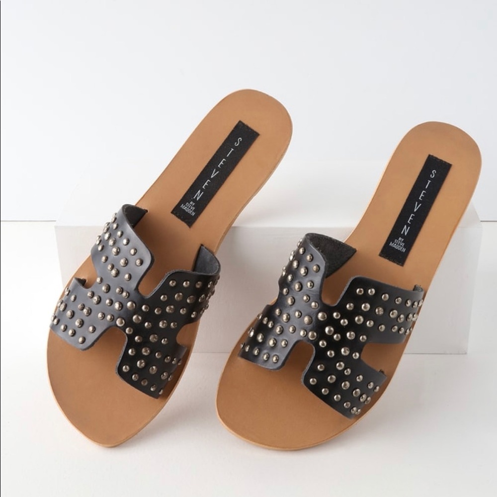 Steve Madden Greece Studded Black Leather Sandals